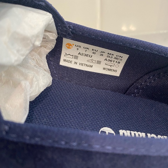 Never Worn - Timberland Women’s Dausette Slip On Sneaker Shoe! Beautiful Blue! - Picture 2 of 8